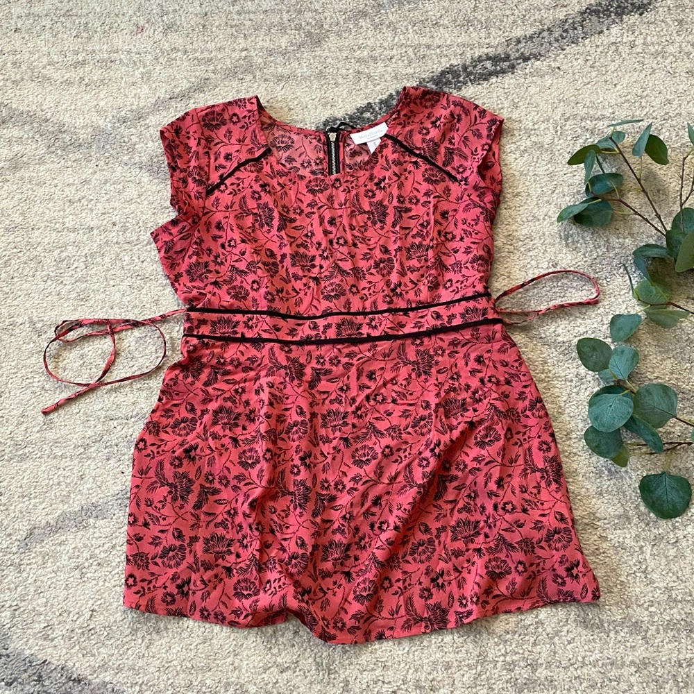 •MOTHERHOOD MATERNITY• Medium Coral Maternity Dressy Top